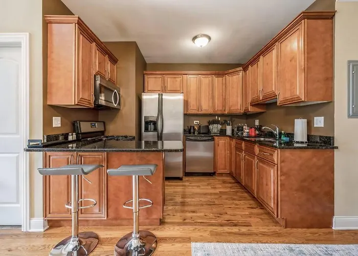 Lovely 2 Bed 3 Miles From Dt W Free Parking